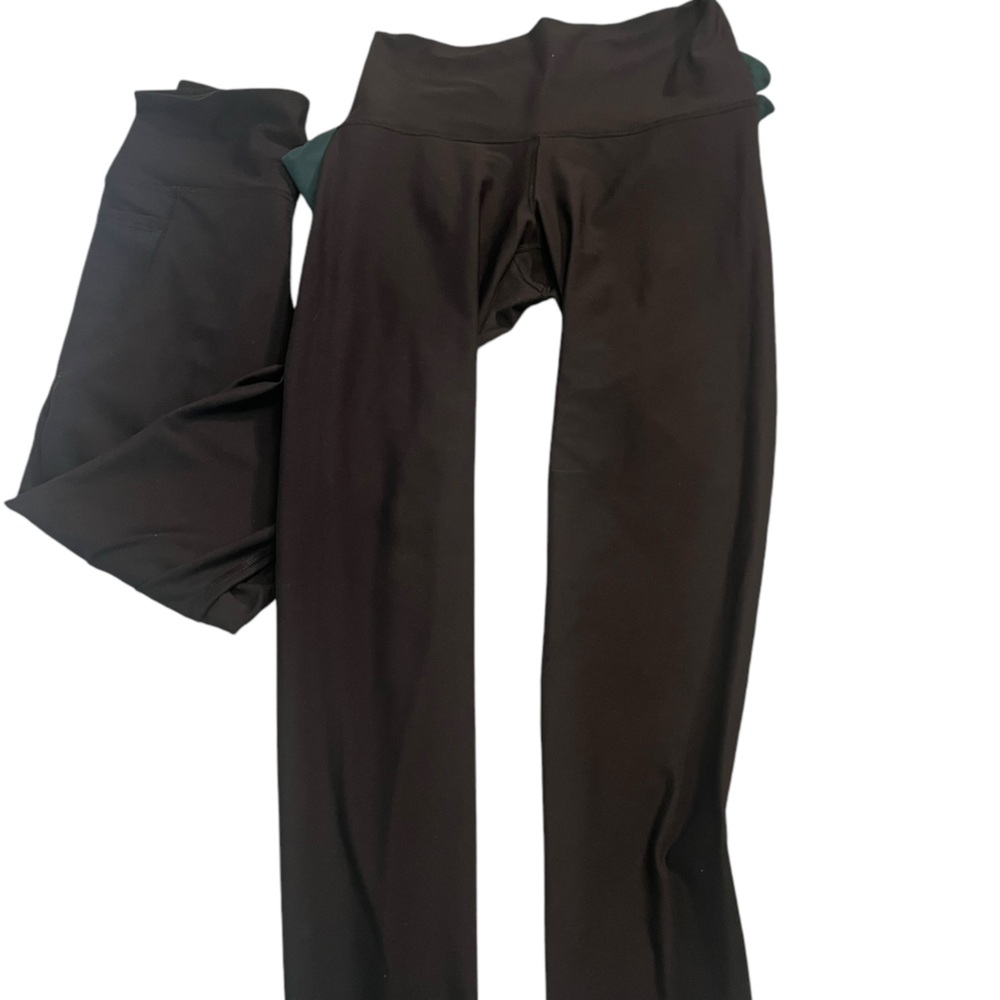 Three Pairs of Old Navy Yoga Pants. Power Soft and Go Dry, Size Med - Picture 7 of 9